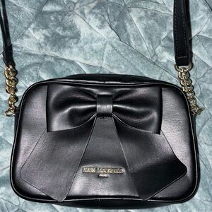 Karl Lagerfeld Elegant Black Bow Crossbody Bag
